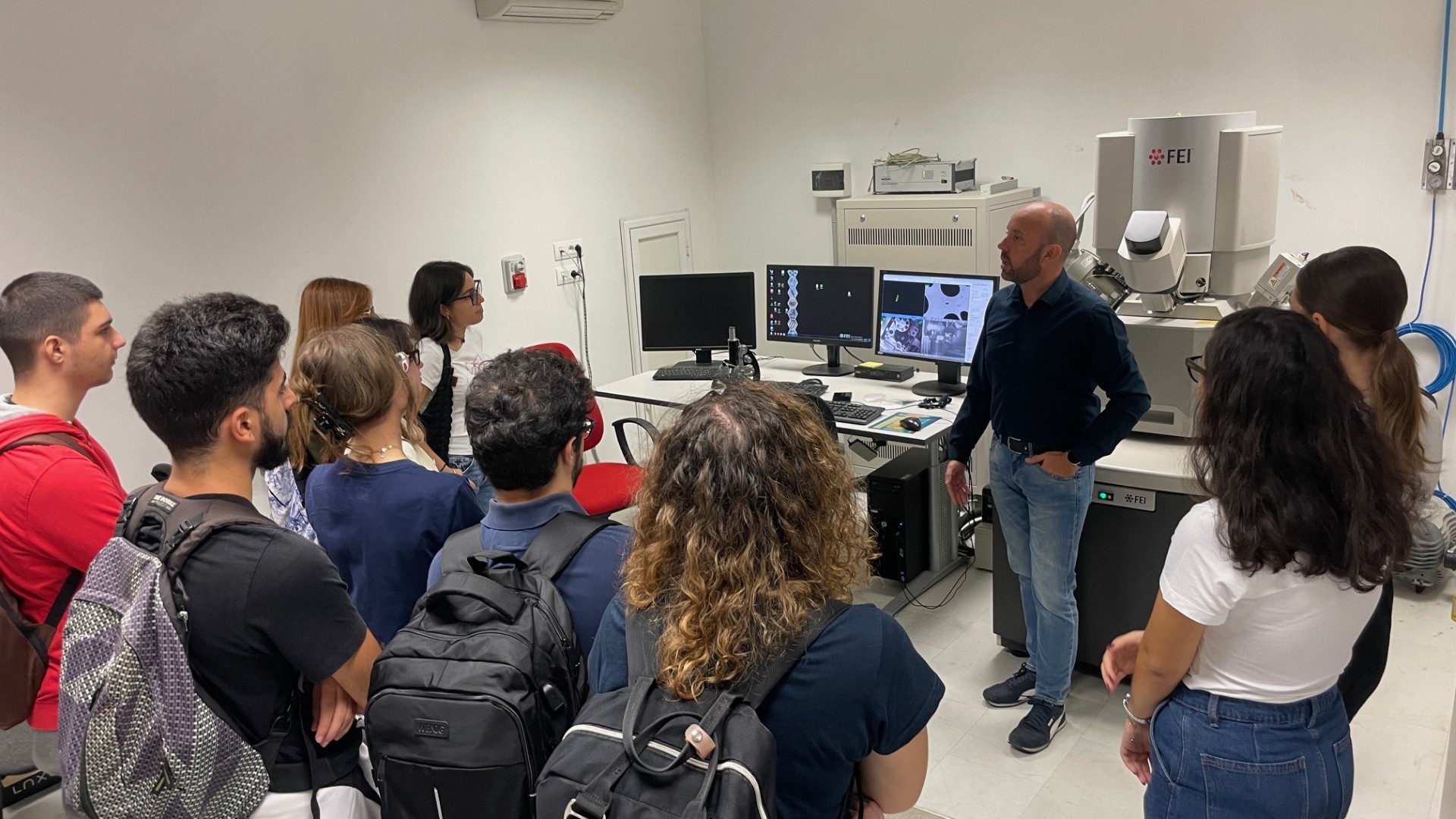 Gli studenti del II anno di Scienze Biologiche in visita ad ATeN Center